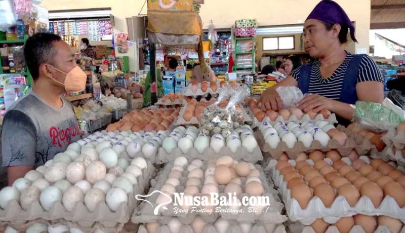 www.nusabali.com-harga-telur-naik-pedagang-kehilangan-pembeli