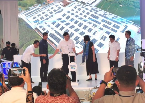 Nusabali.com - perkuat-presidensi-g20-pabrik-danone-aqua-mambal-gunakan-plts-atap