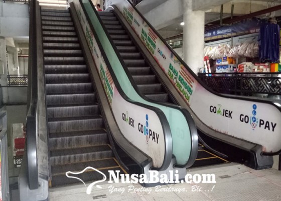 Nusabali.com - lift-dan-eskalator-pasar-badung-tidak-difungsikan-ini-penyebabnya