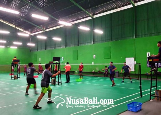 Nusabali.com - idi-denpasar-gelar-turnamen-bulutangkis