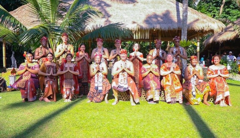 www.nusabali.com-menteri-pendidikan-brasil-dan-afrika-selatan-merasakan-langsung-keunikan-samsara-living-museum