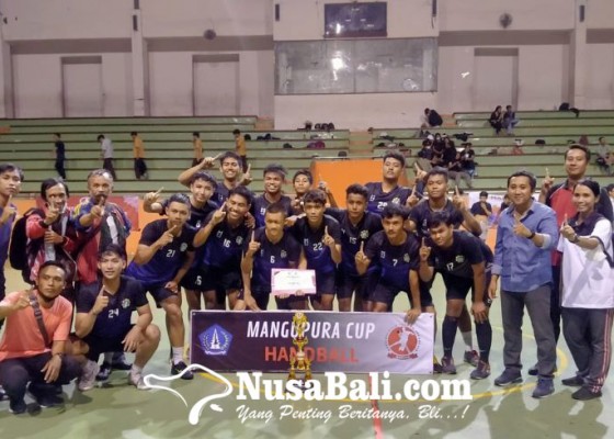 Nusabali.com - tim-putra-smansaku-raih-juara-mangupura-cup-handball-2022