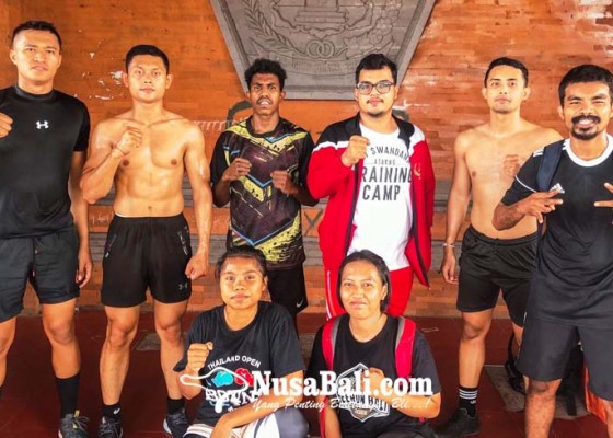 Nusabali.com - oktober-atlet-denpasar-tes-fisik-terakhir