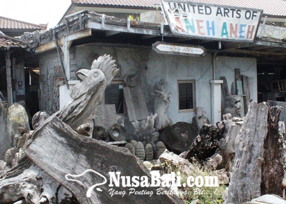 Nusabali.com - dari-luar-terlihat-terbengkalai-galeri-seni-ini-ternyata-dipenuhi-koleksi-antik