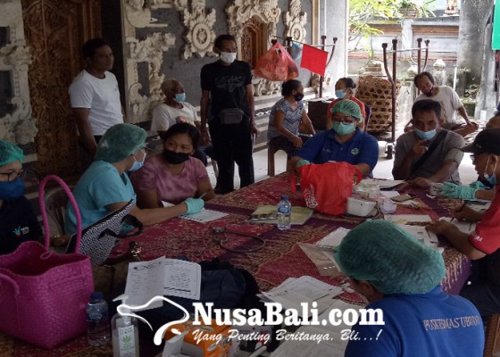 Nusabali.com - kesehatan-lansia-desa-sayan-diperiksa-rutin