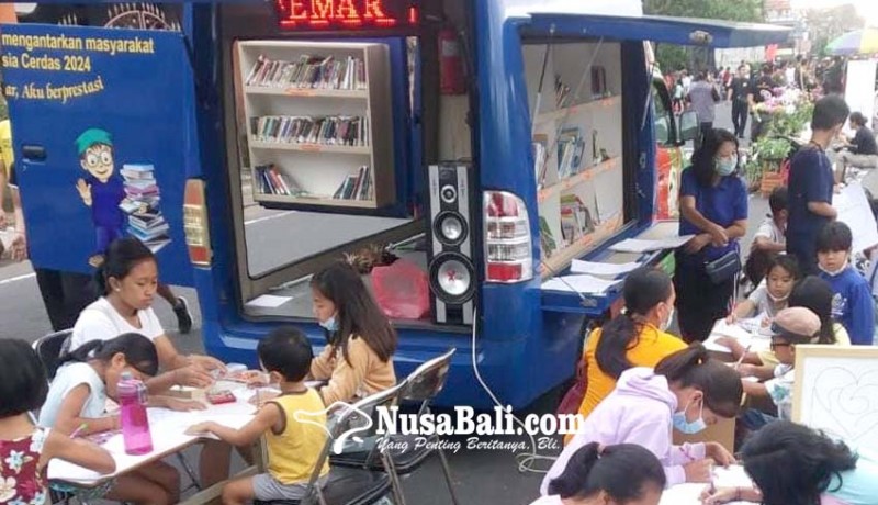 www.nusabali.com-mobil-perpustakaan-keliling-dilengkapi-fasilitas-karaoke