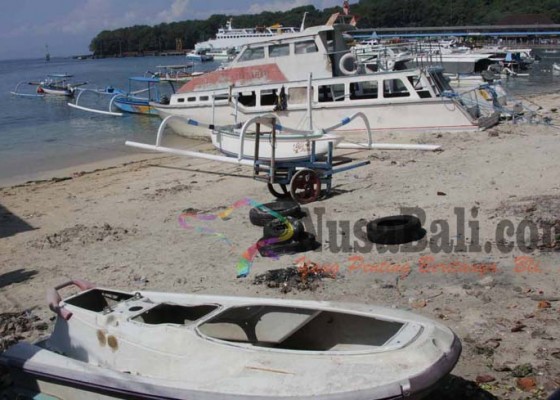 Nusabali.com - rongsokan-boat-diusulkan-ditenggelamkan