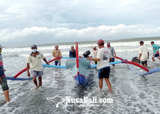 Nusabali.com - 1344-nelayan-tabanan-dapat-blt