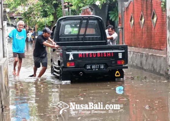 Nusabali.com - hujan-3-jam-buleleng-tergenang