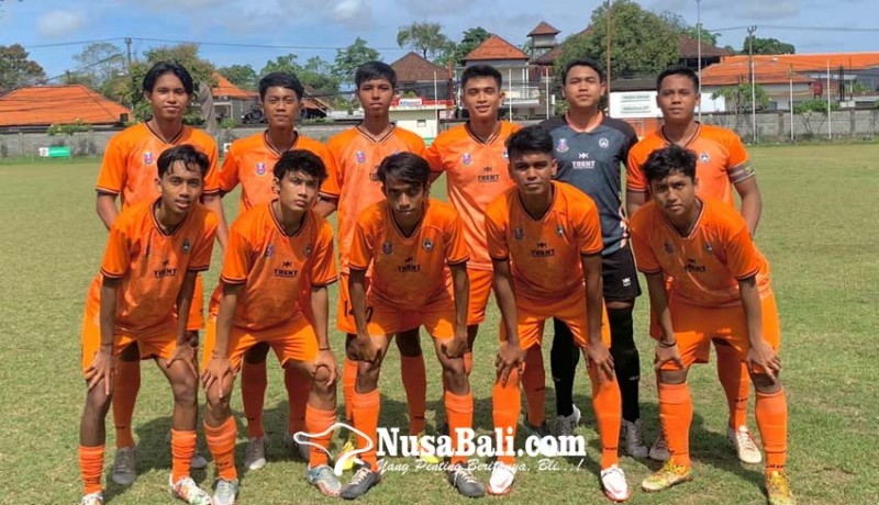 www.nusabali.com-pemain-sepakbola-denpasar-diminta-mampu-kontrol-emosi