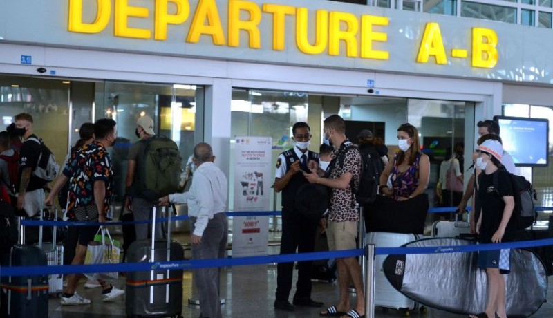 www.nusabali.com-kedatangan-penumpang-dari-luar-negeri-terus-meningkat-di-bandara-ngurah-rai