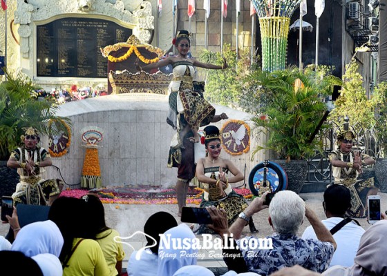 Nusabali.com - mengenang-dua-dasawarsa-tragedi-bom-bali-i-lantunan-doa-lintas-agama-dari-kuta