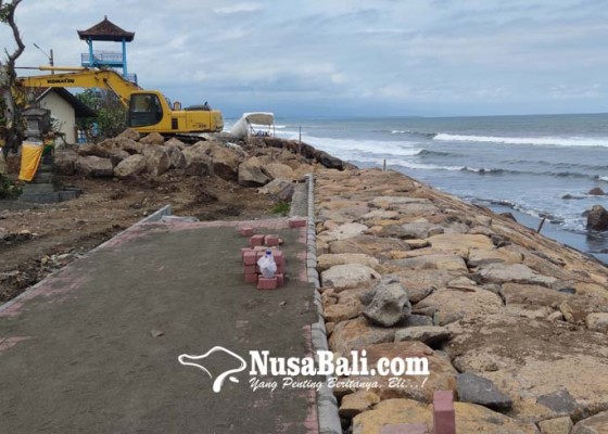 Nusabali.com - 31526-km-pantai-abrasi-penanganan-hanya-33-km