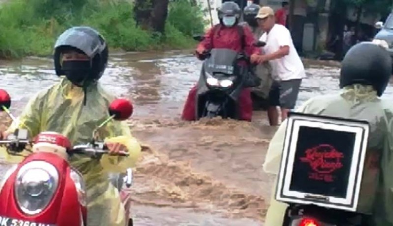 www.nusabali.com-penanganan-banjir-baktiseraga-masih-dihitung
