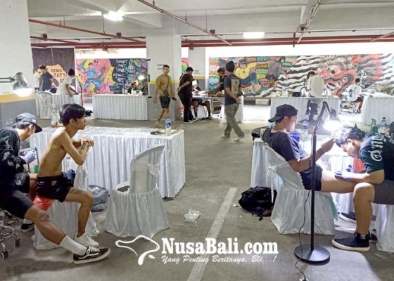 Nusabali.com - 74-artis-tatto-ikuti-denpasar-tatto-fest-inkdonesian-movement