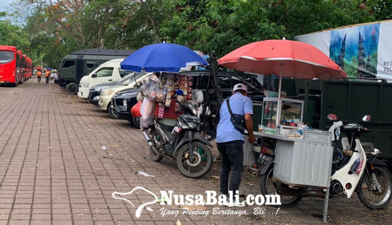 www.nusabali.com-pedagang-makanan-bermotor-dapat-berkah-ktt-g20