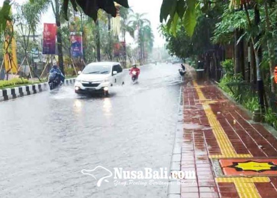 Nusabali.com - dua-titik-jalur-delegasi-ktt-g20-terendam-banjir