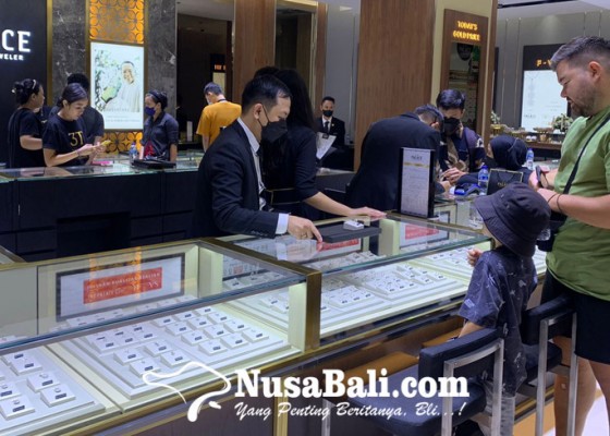 Nusabali.com - berhias-sambil-investasi-ada-perhiasan-berlian-yang-dibanderol-di-bawah-rp-1-juta