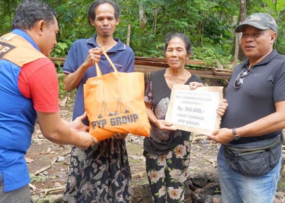 Nusabali.com - relawan-peduli-yatim-piatu-bantu-korban-banjir