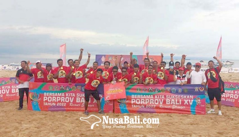 www.nusabali.com-kawinkan-emas-sepakbola-dan-beach-soccer-denpasar-raja-sepakbola