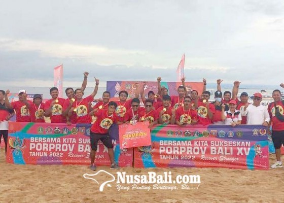 Nusabali.com - kawinkan-emas-sepakbola-dan-beach-soccer-denpasar-raja-sepakbola