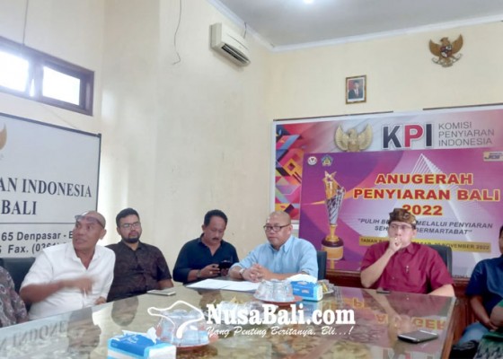 Nusabali.com - anugerah-penyiaran-bali-2022-245-program-siaran-bersaing