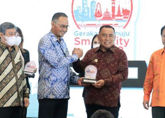 Nusabali.com - jembrana-sabet-penghargaan-smart-city-2022