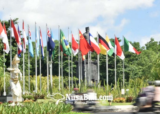 Nusabali.com - bendera-negara-peserta-ktt-g20-masih-berkibar