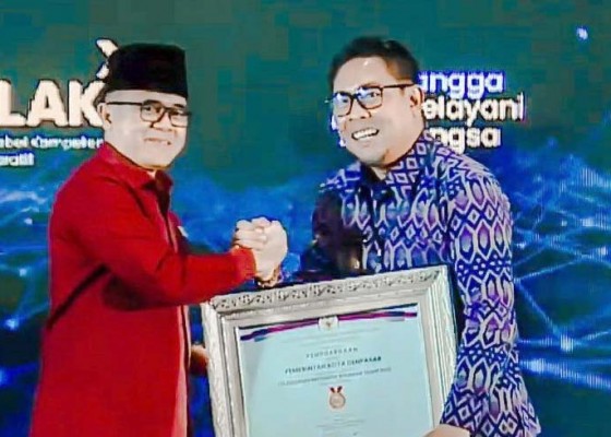 Nusabali.com - pemkot-denpasar-raih-penghargaan-nasional-reformasi-birokrasi-predikat-bb