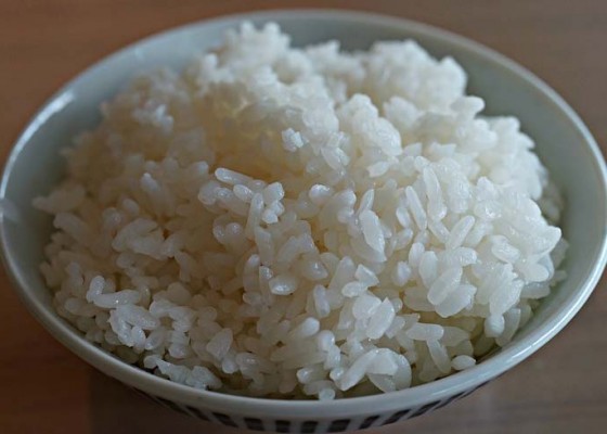 Nusabali.com - kesehatan-nasi-putih-bikin-bobot-bertambah