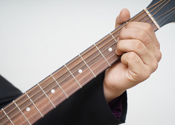 Nusabali.com - cara-belajar-chord-gitar-bagi-pemula