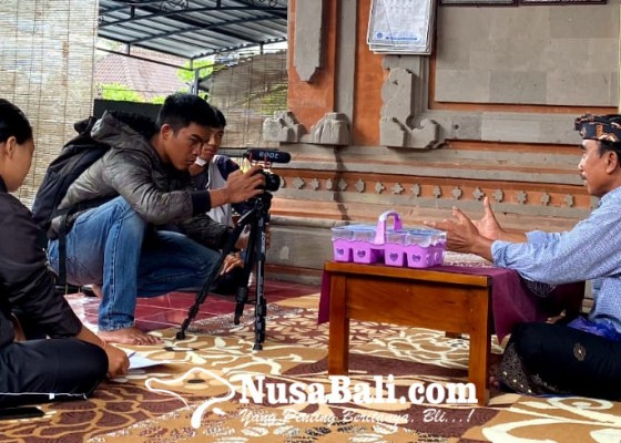 Nusabali.com - ekspedisi-smadara-journalism-team-jelajahi-desa-bakas-klungkung-hasilkan-puluhan-karya