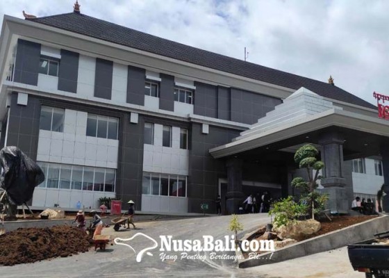 Nusabali.com - peresmian-gedung-rsu-bangli-arus-lalu-lintas-dialihkan