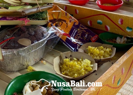 Nusabali.com - hari-raya-kuningan-gunakan-sarana-nasi-kuning-ada-maknanya