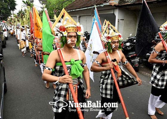 Nusabali.com - tradisi-ngerebeg-matiti-suara