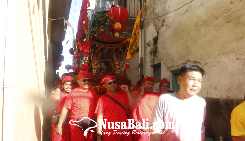www.nusabali.com-nilai-siwa-buddha-jiwai-perayaan-imlek-di-jalan-gajah-mada-denpasar