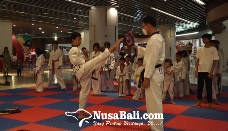 www.nusabali.com-taekwondo-kids-school-pilih-lippo-mall-kuta-jadi-tempat-latihan