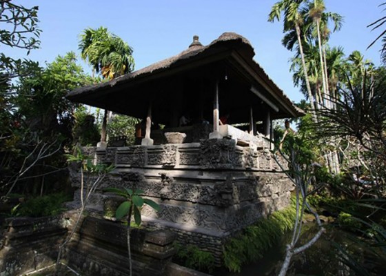 Nusabali.com - rahasia-puri-rangki-abianbase-dibangun-dengan-kesusastraan-hindu-dan-cinta