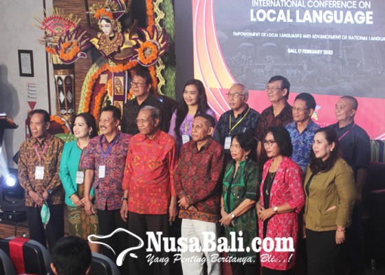 Nusabali.com - apbl-bahas-strategi-ilmiah-penguatan-bahasa-lokal-undang-pembicara-internasional-dalam-icll