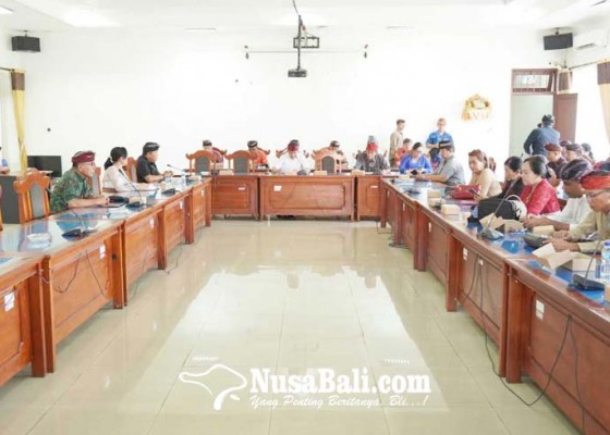 Nusabali.com - dprd-buleleng-inisiasi-perda-pendidikan-pancasila