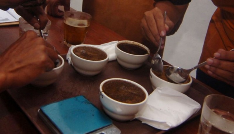 www.nusabali.com-wajib-tahu-inilah-khasiat-kopi-campur-pala-bubuk-yang-baik-untuk-kesehatan