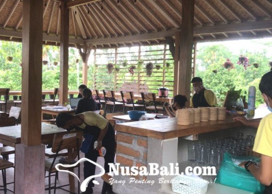 Nusabali.com - piduh-cafe-berdayakan-individu-berkebutuhan-khusus