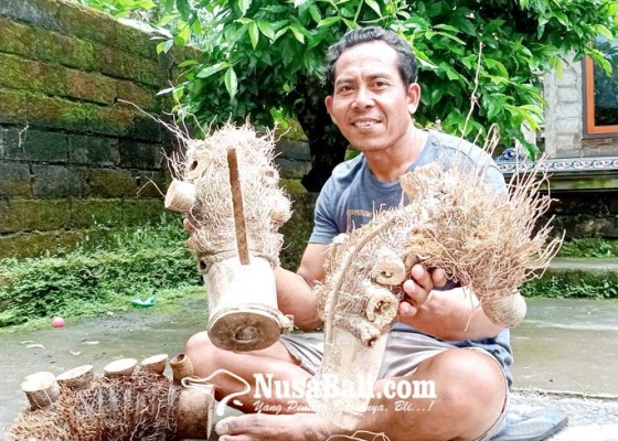 Nusabali.com - bonggol-bambu-disulap-jadi-kulkul-antik