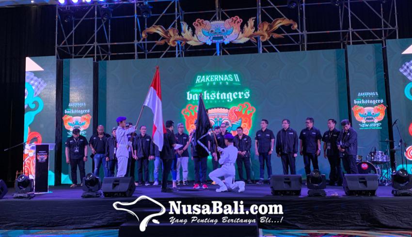 www.nusabali.com-dpd-bali-forum-backstagers-indonesia-resmi-dilantik-bersama-bersinergi-di-dunia-industri-kreatif
