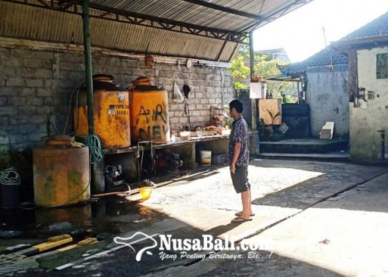 Nusabali.com - usaha-cuci-kendaraan-macet