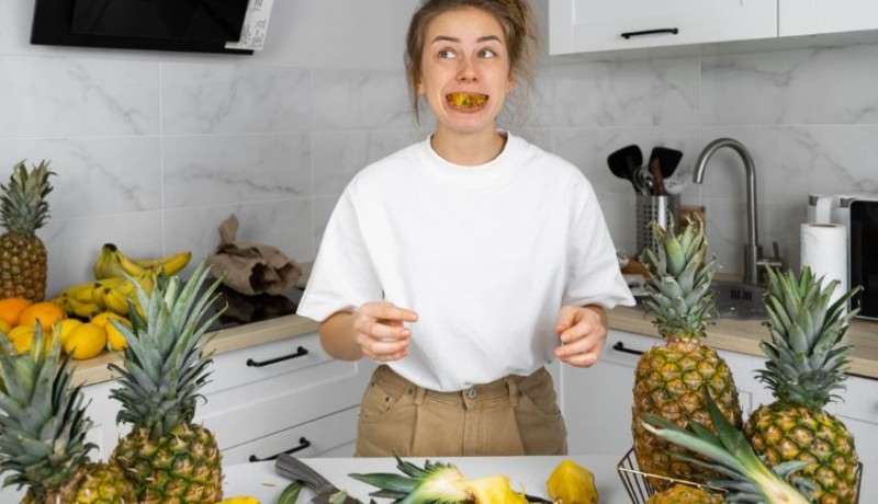 www.nusabali.com-ada-5-alasan-rutin-makan-nanas-bermanfaat-bagi-kesehatan