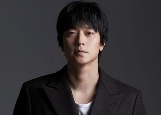 Nusabali.com - profil-kang-dong-won-diduga-pacar-rose-blackpink