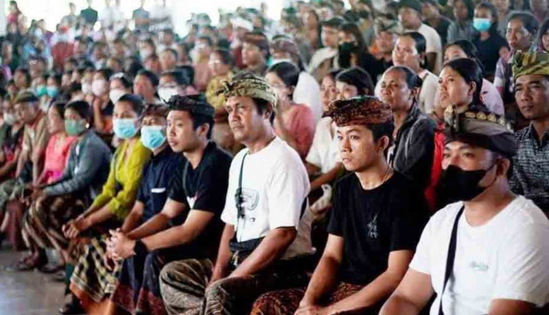 www.nusabali.com-phdi-klungkung-gelar-upacara-manusa-yadnya-massal
