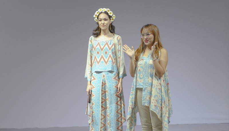 www.nusabali.com-cap-bali-usung-seri-wayang-pada-hong-kong-fashion-week-2023