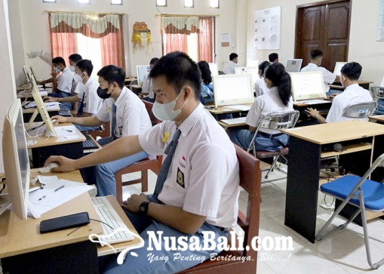 Nusabali.com - puluhan-siswa-sman-1-singaraja-rebut-tiket-ke-osn-tingkat-provinsi